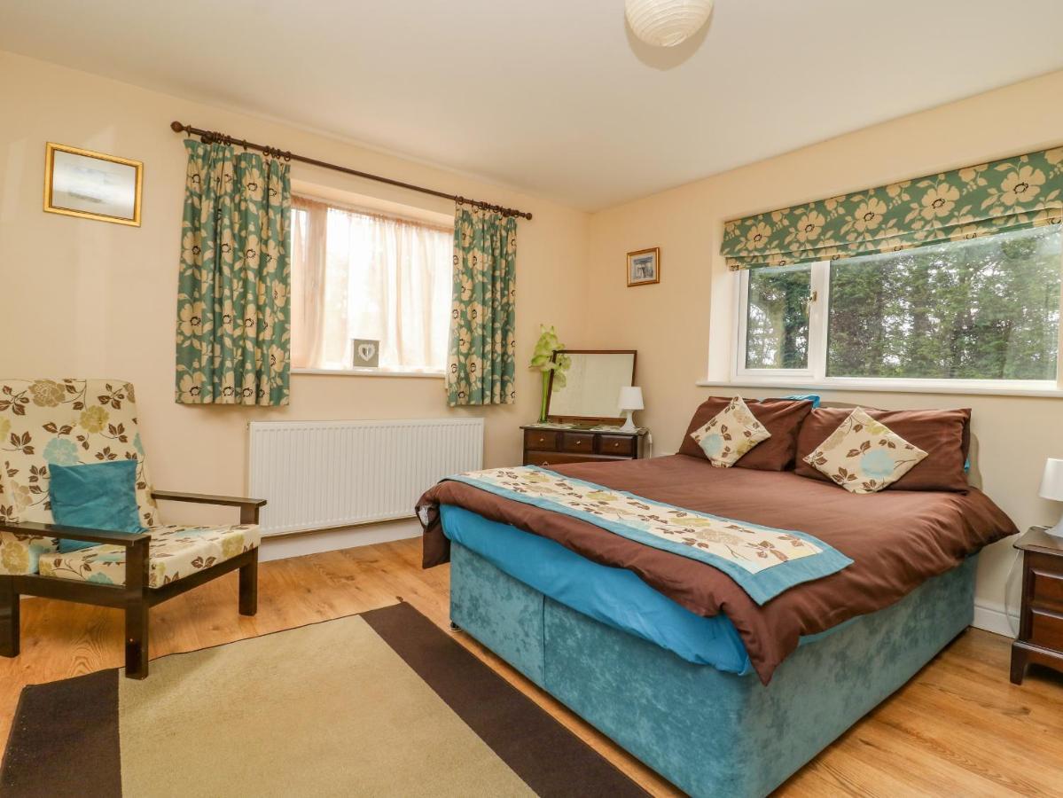 1 Pines Farm Cottages Ulleskelf エクステリア 写真