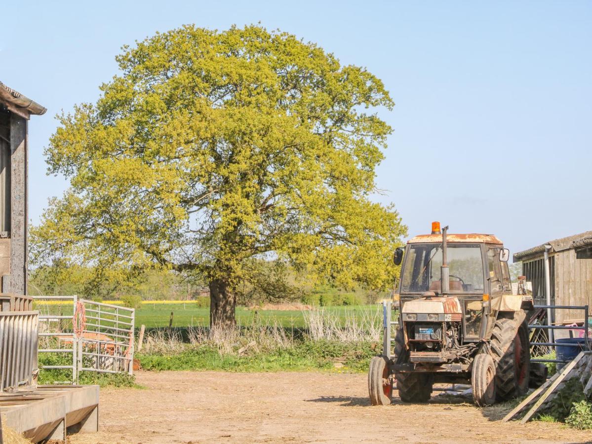 1 Pines Farm Cottages Ulleskelf エクステリア 写真